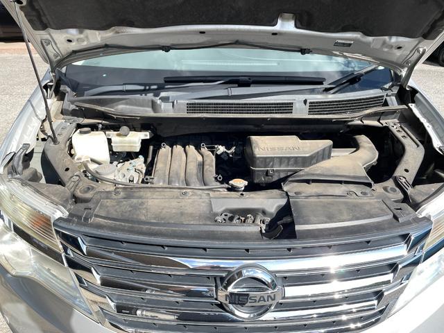 セレナ ２０Ｘ　Ｓ－ハイブリッドアドバンスドセーフティパック　ルームミラー型全方位カメラ／ＥＴＣ／スマートキー／メモリーナビ／Ｂｌｕｅｔｏｏｔｈオーディオ／障害物センサー／盗難防止装置／衝突被害軽減ブレーキ／（32枚目）