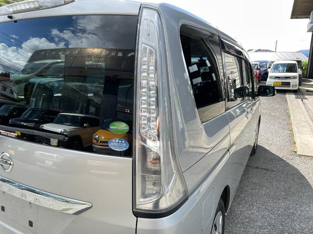 セレナ ２０Ｘ　Ｓ－ハイブリッドアドバンスドセーフティパック　ルームミラー型全方位カメラ／ＥＴＣ／スマートキー／メモリーナビ／Ｂｌｕｅｔｏｏｔｈオーディオ／障害物センサー／盗難防止装置／衝突被害軽減ブレーキ／（37枚目）