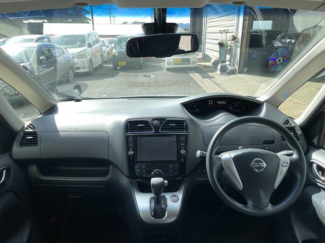 セレナ ２０Ｘ　Ｓ－ハイブリッドアドバンスドセーフティパック　ルームミラー型全方位カメラ／ＥＴＣ／スマートキー／メモリーナビ／Ｂｌｕｅｔｏｏｔｈオーディオ／障害物センサー／盗難防止装置／衝突被害軽減ブレーキ／（40枚目）