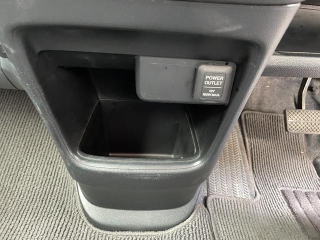 Ｎ－ＯＮＥ プレミアム　ツアラー・Ｌパッケージ　ディスチャージヘッドライト／フロントフォグランプ／スマートキー／メモリーナビ／ワンセグＴＶ／バックカメラ／Ｂｌｕｅｔｏｏｔｈオーディオ／（62枚目）