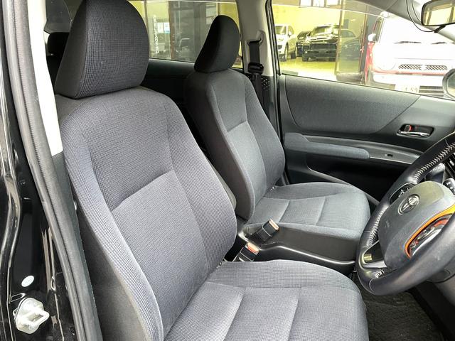 シエンタ ハイブリッドG メモリーナビ/Bluetoothオーディオ/CD/バックカメラ/両側電動スライドドア/盗難防止装置/スマートキー/3列シート/(12枚目)