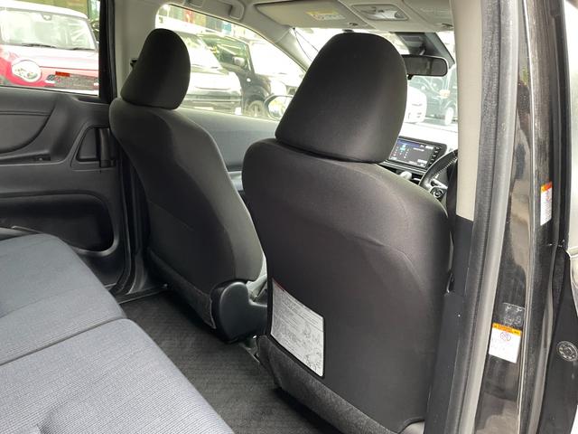 シエンタ ハイブリッドG メモリーナビ/Bluetoothオーディオ/CD/バックカメラ/両側電動スライドドア/盗難防止装置/スマートキー/3列シート/(14枚目)