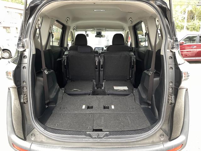 シエンタ ハイブリッドG メモリーナビ/Bluetoothオーディオ/CD/バックカメラ/両側電動スライドドア/盗難防止装置/スマートキー/3列シート/(18枚目)