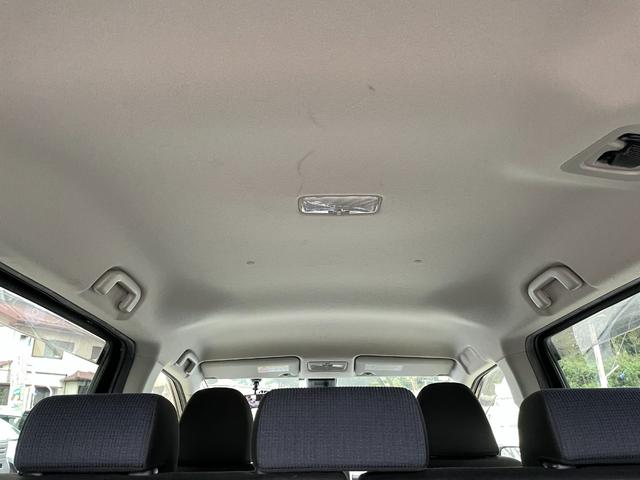 シエンタ ハイブリッドG メモリーナビ/Bluetoothオーディオ/CD/バックカメラ/両側電動スライドドア/盗難防止装置/スマートキー/3列シート/(22枚目)