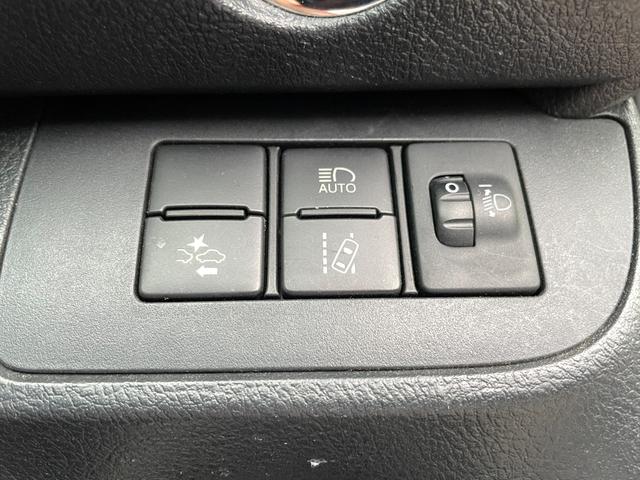 シエンタ ハイブリッドG メモリーナビ/Bluetoothオーディオ/CD/バックカメラ/両側電動スライドドア/盗難防止装置/スマートキー/3列シート/(41枚目)