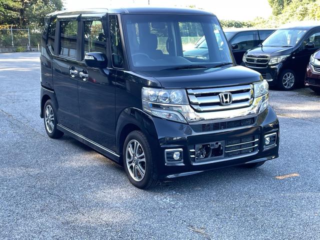 N-BOXカスタム G SSパッケージ アイドリングストップ/メモリーナビ/バックカメラ/ディスチャージヘッドライト/シートヒーター/ETC/盗難防止装置/両側スライド・片側電動スライドドア/(2枚目)