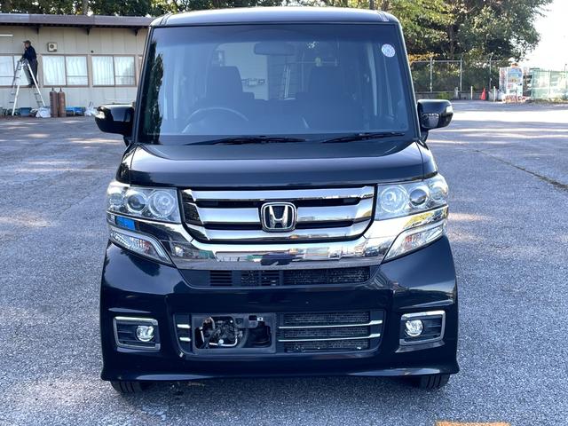 N-BOXカスタム G SSパッケージ アイドリングストップ/メモリーナビ/バックカメラ/ディスチャージヘッドライト/シートヒーター/ETC/盗難防止装置/両側スライド・片側電動スライドドア/(3枚目)