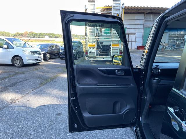 N-BOXカスタム G SSパッケージ アイドリングストップ/メモリーナビ/バックカメラ/ディスチャージヘッドライト/シートヒーター/ETC/盗難防止装置/両側スライド・片側電動スライドドア/(28枚目)