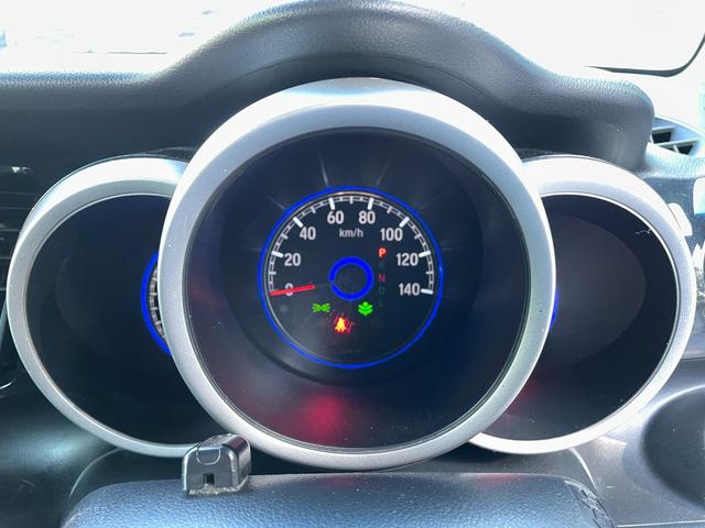 N-BOXカスタム G SSパッケージ アイドリングストップ/メモリーナビ/バックカメラ/ディスチャージヘッドライト/シートヒーター/ETC/盗難防止装置/両側スライド・片側電動スライドドア/(45枚目)