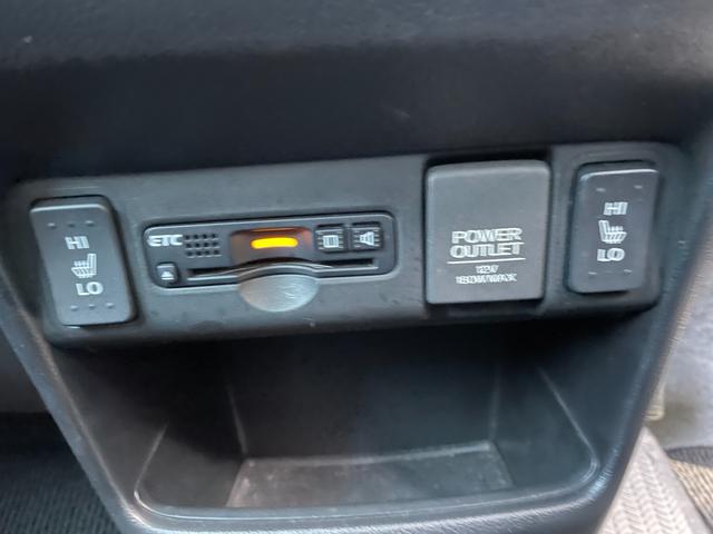 N-BOXカスタム G SSパッケージ アイドリングストップ/メモリーナビ/バックカメラ/ディスチャージヘッドライト/シートヒーター/ETC/盗難防止装置/両側スライド・片側電動スライドドア/(49枚目)