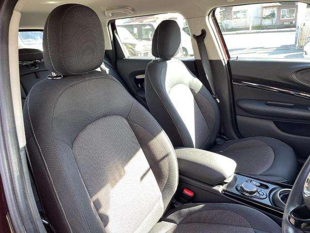 ＭＩＮＩ クーパーＤ　クラブマン　アイドリングストップ／ＨＤＤナビ／バックカメラ／Ｂｌｕｅｔｏｏｔｈオーディオ／盗難防止装置／スマートキー／ディスチャージヘッドライト／フロントフォグランプ／（6枚目）