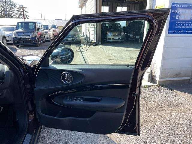 ＭＩＮＩ クーパーＤ　クラブマン　アイドリングストップ／ＨＤＤナビ／バックカメラ／Ｂｌｕｅｔｏｏｔｈオーディオ／盗難防止装置／スマートキー／ディスチャージヘッドライト／フロントフォグランプ／（17枚目）