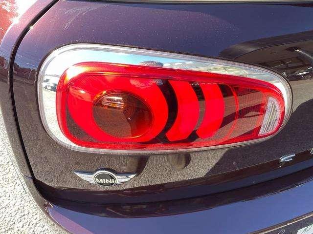 ＭＩＮＩ クーパーＤ　クラブマン　アイドリングストップ／ＨＤＤナビ／バックカメラ／Ｂｌｕｅｔｏｏｔｈオーディオ／盗難防止装置／スマートキー／ディスチャージヘッドライト／フロントフォグランプ／（35枚目）
