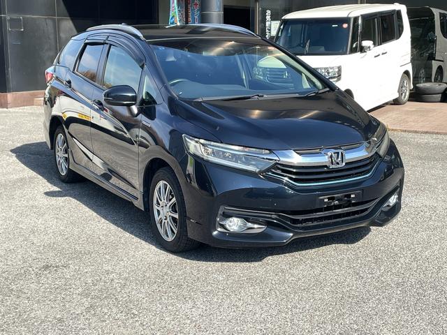 シャトル ハイブリッドＺ　ＬＥＤヘッドライト／クルーズコントロール／メモリーナビ／Ｂｌｕｅｔｏｏｔｈオーディオ／ＣＤ／ＤＶＤ／バックカメラ／アクセル踏み間違い防止装置／４ＷＤ／（2枚目）