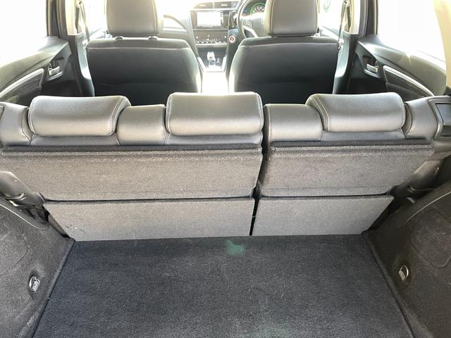 シャトル ハイブリッドＺ　ＬＥＤヘッドライト／クルーズコントロール／メモリーナビ／Ｂｌｕｅｔｏｏｔｈオーディオ／ＣＤ／ＤＶＤ／バックカメラ／アクセル踏み間違い防止装置／４ＷＤ／（17枚目）