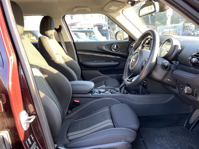 ＭＩＮＩ クーパーＳ　クラブマン　アイドリングストップ／スマートキー／ＥＴＣ／Ｂｌｕｅｔｏｏｔｈオーディオ／盗難防止装置／クルーズコントロール／フロントフォグランプ／（10枚目）