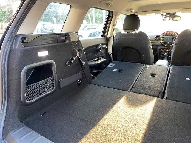 ＭＩＮＩ クーパーＳ　クラブマン　アイドリングストップ／スマートキー／ＥＴＣ／Ｂｌｕｅｔｏｏｔｈオーディオ／盗難防止装置／クルーズコントロール／フロントフォグランプ／（19枚目）