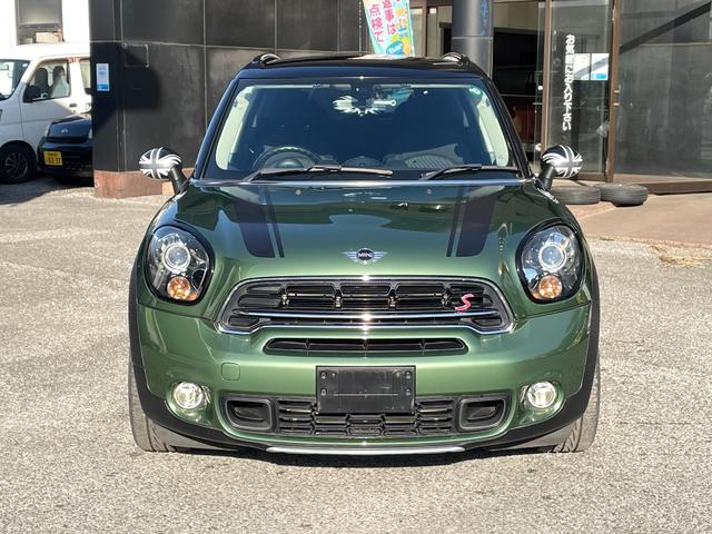 ＭＩＮＩ クーパーＳＤ　クロスオーバー　ＨＤＤナビ／ＣＤ／ＤＶＤ／バックカメラ／Ｂｌｕｅｔｏｏｔｈオーディオ／ＴＶ／アダプティブヘッドライト／盗難防止装置／ドライブレコーダー／（3枚目）