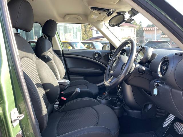 ＭＩＮＩ クーパーＳＤ　クロスオーバー　ＨＤＤナビ／ＣＤ／ＤＶＤ／バックカメラ／Ｂｌｕｅｔｏｏｔｈオーディオ／ＴＶ／アダプティブヘッドライト／盗難防止装置／ドライブレコーダー／（10枚目）