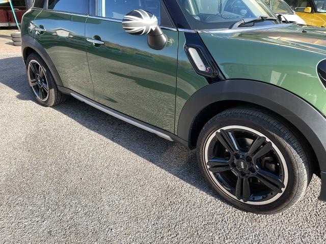 ＭＩＮＩ クーパーＳＤ　クロスオーバー　ＨＤＤナビ／ＣＤ／ＤＶＤ／バックカメラ／Ｂｌｕｅｔｏｏｔｈオーディオ／ＴＶ／アダプティブヘッドライト／盗難防止装置／ドライブレコーダー／（33枚目）