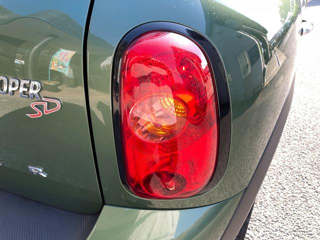 ＭＩＮＩ クーパーＳＤ　クロスオーバー　ＨＤＤナビ／ＣＤ／ＤＶＤ／バックカメラ／Ｂｌｕｅｔｏｏｔｈオーディオ／ＴＶ／アダプティブヘッドライト／盗難防止装置／ドライブレコーダー／（40枚目）