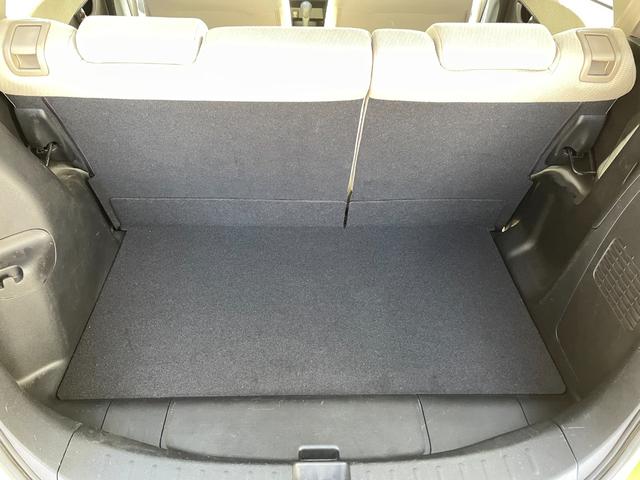 フィットハイブリッド ベースグレード　アイドリングストップ／ＣＤ／盗難防止装置／頸部衝撃緩和ヘッドレスト／運転席エアバック／助手席エアバック／クルーズコントロール／（17枚目）