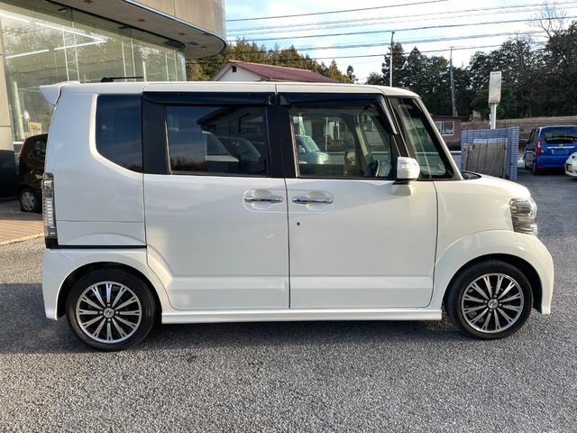 Ｎ－ＢＯＸカスタム Ｇ　ターボＳＳパッケージ　メモリーナビ／盗難防止装置／スマートキー／Ｂｌｕｅｔｏｏｔｈオーディオ／衝突被害軽減ブレーキ／両側電動スライドドア／バックカメラ／（9枚目）