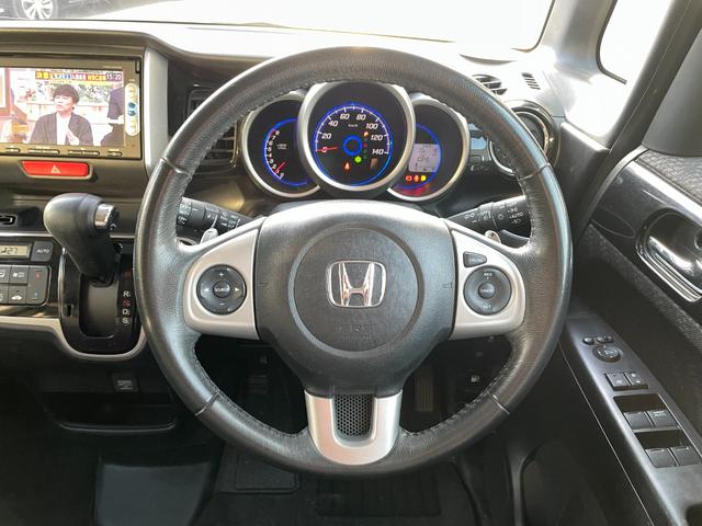 Ｎ－ＢＯＸカスタム Ｇ　ターボＳＳパッケージ　メモリーナビ／盗難防止装置／スマートキー／Ｂｌｕｅｔｏｏｔｈオーディオ／衝突被害軽減ブレーキ／両側電動スライドドア／バックカメラ／（42枚目）