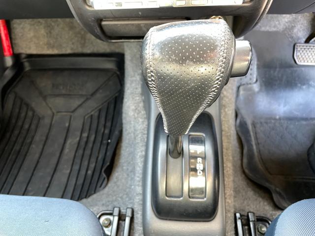 ジムニー ＦＩＳフリースタイルワールドカップリミテッド　４ＷＤ／シートヒーター／キーレスエントリー／運転席エアバック／助手席エアバック／ＡＢＳ／ルーフレール／フロントフォグランプ／（46枚目）