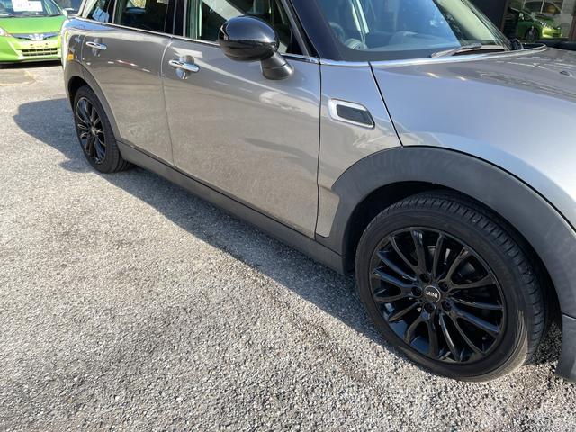 ＭＩＮＩ クーパー　クラブマン　アルミホイール／Ｂｌｕｅｔｏｏｔｈオーディオ／盗難防止装置付き／バックカメラ／アイドリングストップ車／ナビ／ＭＴモード付／（32枚目）