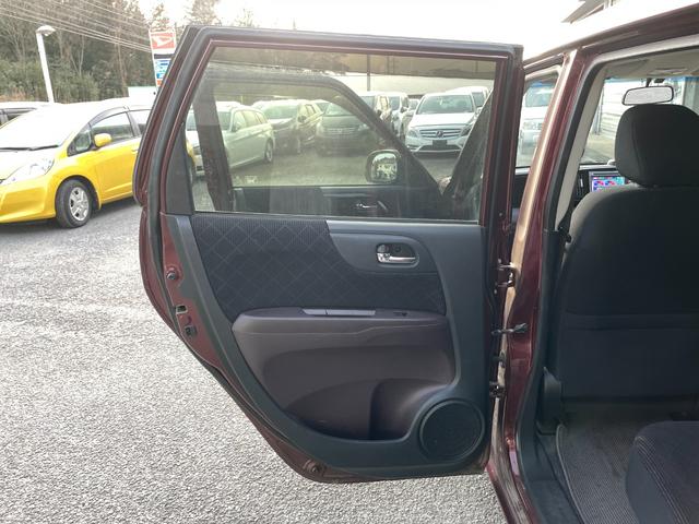 Ｎ－ＯＮＥ プレミアム・Ｌパッケージ　アイドリングストップ／ディスチャージヘッドライト／メモリーナビ／ワンセグＴＶ／バックカメラ／盗難防止装置／フロントフォグランプ／（32枚目）