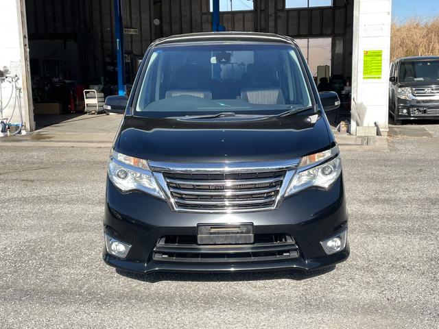 セレナ ハイウェイスター　Ｓ－ハイブリッド　クルーズコントロール／メモリーナビ／ＣＤ／ＤＶＤ／バックカメラ／盗難防止装置／スマートキー／レーンキープアシスト／フロントフォグランプ／（3枚目）