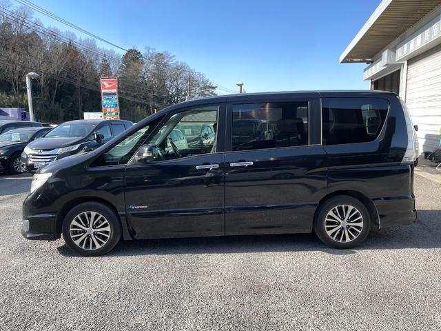 セレナ ハイウェイスター　Ｓ－ハイブリッド　クルーズコントロール／メモリーナビ／ＣＤ／ＤＶＤ／バックカメラ／盗難防止装置／スマートキー／レーンキープアシスト／フロントフォグランプ／（5枚目）