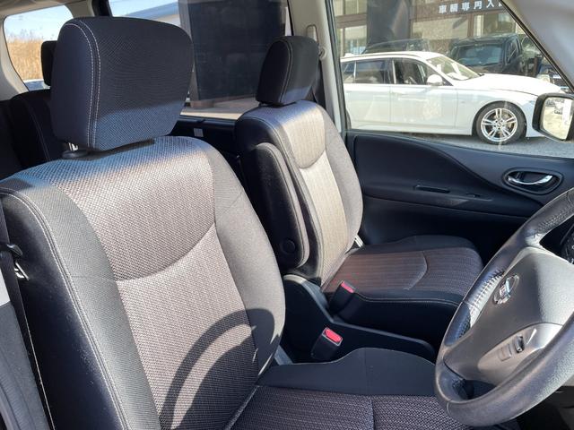 セレナ ハイウェイスター　Ｓ－ハイブリッド　クルーズコントロール／メモリーナビ／ＣＤ／ＤＶＤ／バックカメラ／盗難防止装置／スマートキー／レーンキープアシスト／フロントフォグランプ／（12枚目）