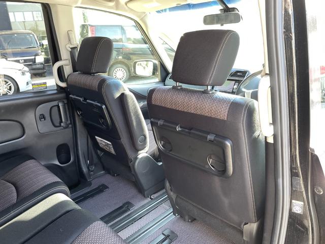 セレナ ハイウェイスター　Ｓ－ハイブリッド　クルーズコントロール／メモリーナビ／ＣＤ／ＤＶＤ／バックカメラ／盗難防止装置／スマートキー／レーンキープアシスト／フロントフォグランプ／（14枚目）