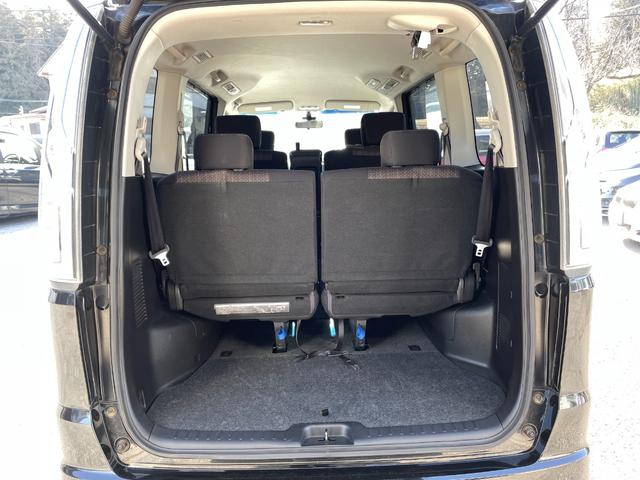 セレナ ハイウェイスター　Ｓ－ハイブリッド　クルーズコントロール／メモリーナビ／ＣＤ／ＤＶＤ／バックカメラ／盗難防止装置／スマートキー／レーンキープアシスト／フロントフォグランプ／（16枚目）