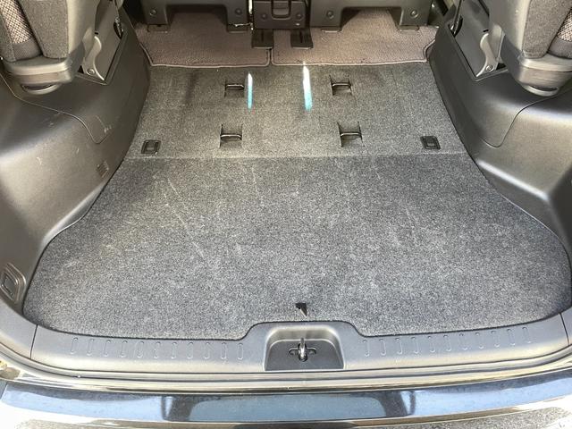 セレナ ハイウェイスター　Ｓ－ハイブリッド　クルーズコントロール／メモリーナビ／ＣＤ／ＤＶＤ／バックカメラ／盗難防止装置／スマートキー／レーンキープアシスト／フロントフォグランプ／（21枚目）