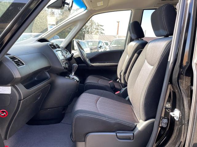 セレナ ハイウェイスター　Ｓ－ハイブリッド　クルーズコントロール／メモリーナビ／ＣＤ／ＤＶＤ／バックカメラ／盗難防止装置／スマートキー／レーンキープアシスト／フロントフォグランプ／（23枚目）