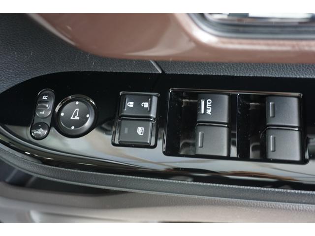 Ｎ－ＢＯＸ Ｇ・Ｌホンダセンシングカッパーブラウンスタイル　ホンダセンシング／衝突軽減ブレーキ／サイドカーテンエアバッグ／クルーズコントロール／ＬＥＤヘッドライト／両側パワースライドドア／スチールホイール／２トーンカラー／ＥＴＣ／純正ナビ／バックカメラ／ＢＴＡ（21枚目）