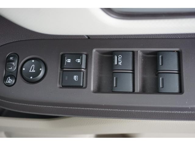 Ｎ－ＢＯＸ Ｇ・Ｌホンダセンシング　ホンダセンシング／衝突軽減ブレーキ／サイドカーテンエアバッグ／クルーズコントロール／ＶＳＡ／ＬＥＤヘッドライト／両側電動スライドドア／ＥＴＣ／ナビ／ＴＶ／バックカメラ／ＣＤ／ＤＶＤ／ＵＳＢ／パワステ（20枚目）