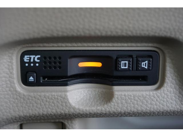 Ｎ－ＢＯＸ Ｇ・Ｌホンダセンシング　ホンダセンシング／衝突軽減ブレーキ／クルーズコントロール／ＬＥＤヘッドライト／助手席側パワースライドドア／ＶＳＡ／純正ナビ／バックカメラ／ＴＶ／ＣＤ／ＤＶＤ／ＵＳＢ／ＢｌｕｅｔｏｏｔｈＡｕｄｉｏ（5枚目）