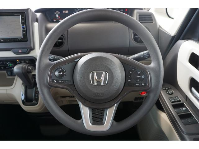 Ｎ－ＢＯＸ Ｇ・Ｌホンダセンシング　ホンダセンシング／衝突軽減ブレーキ／クルーズコントロール／ＬＥＤヘッドライト／助手席側パワースライドドア／ＶＳＡ／純正ナビ／バックカメラ／ＴＶ／ＣＤ／ＤＶＤ／ＵＳＢ／ＢｌｕｅｔｏｏｔｈＡｕｄｉｏ（12枚目）