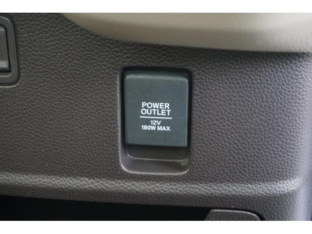 Ｎ－ＢＯＸ Ｇ・Ｌホンダセンシング　ホンダセンシング／衝突軽減ブレーキ／クルーズコントロール／ＬＥＤヘッドライト／助手席側パワースライドドア／ＶＳＡ／純正ナビ／バックカメラ／ＴＶ／ＣＤ／ＤＶＤ／ＵＳＢ／ＢｌｕｅｔｏｏｔｈＡｕｄｉｏ（19枚目）