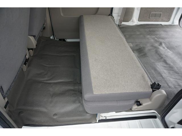 ＮＶ１００クリッパーバン ＤＸＧＬパッケージ　ラジオ／キーレスキー／ドアバイザー／エアバッグ／パワーウィンドウ／パワーステアリング／ラバーマット（フロントのみ）／スペアタイヤ／ハロゲンヘッドライト／スチールホイール（34枚目）