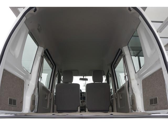 ＮＶ１００クリッパーバン ＤＸＧＬパッケージ　ラジオ／キーレスキー／ドアバイザー／エアバッグ／パワーウィンドウ／パワーステアリング／ラバーマット（フロントのみ）／スペアタイヤ／ハロゲンヘッドライト／スチールホイール（37枚目）