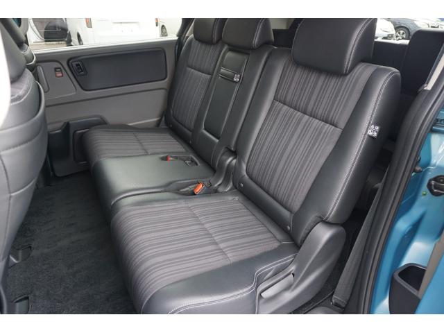 フリード Ｇ・ホンダセンシング　ホンダセンシング／衝突軽減ブレーキ／クルーズコントロール／ＬＥＤヘッドライト／両側電動スライドドア／ＥＴＣ／純正ナビ／バックカメラ／ＣＤ／ＤＶＤ／ＢｌｕｅｔｏｏｔｈＡｕｄｉｏ／２列目ベンチシート（11枚目）