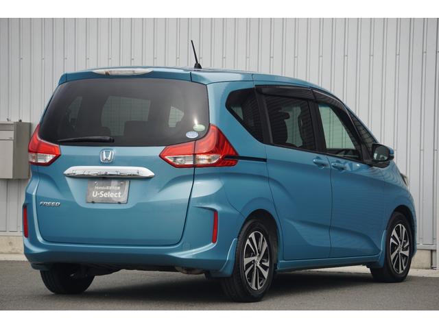 フリード Ｇ・ホンダセンシング　ホンダセンシング／衝突軽減ブレーキ／クルーズコントロール／ＬＥＤヘッドライト／両側電動スライドドア／ＥＴＣ／純正ナビ／バックカメラ／ＣＤ／ＤＶＤ／ＢｌｕｅｔｏｏｔｈＡｕｄｉｏ／２列目ベンチシート（42枚目）