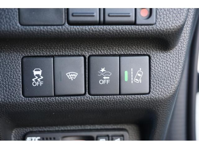 フリード Ｇ・ホンダセンシング　ホンダセンシング／衝突軽減ブレーキ／クルーズコントロール／フロントドラレコ／ＬＥＤヘッドライト／両側パワースライドドア／純正アルミホイール／ＥＴＣ／純正ナビ／バックカメラ／ＴＶ／ＢＴＡ／ＣＤ／ＤＶＤ（21枚目）