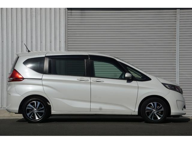 フリード Ｇ・ホンダセンシング　ホンダセンシング／衝突軽減ブレーキ／クルーズコントロール／フロントドラレコ／ＬＥＤヘッドライト／両側パワースライドドア／純正アルミホイール／ＥＴＣ／純正ナビ／バックカメラ／ＴＶ／ＢＴＡ／ＣＤ／ＤＶＤ（41枚目）