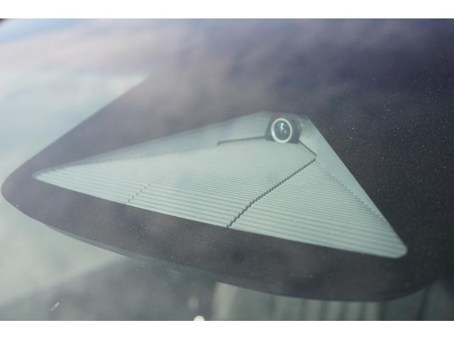 オデッセイハイブリッド e:HEVアブソルート・EXブラックエディション ホンダセンシング/衝突軽減ブレーキ/オートテールゲート/前後ドラレコ/ETC2.0/前後パーキングセンサー/シートヒーター/ワイヤレス充電器/パワーシート/オットマン/マルチビューカメラ/ナビ/USB(42枚目)